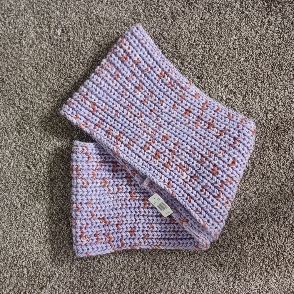 Purple Knit Infinity Scarf - Picture 5 of 5